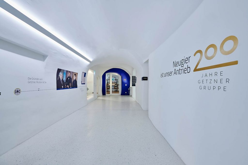 Branded Spaces – Ausstellung 200 Jahre Getzner Gruppe – Eingang