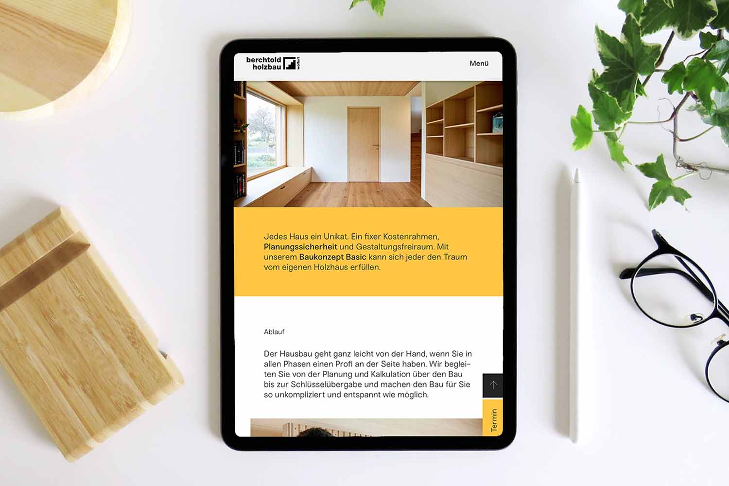 Webdesign und Programmierung – Berchtold Holzbau – Website auf Tablet