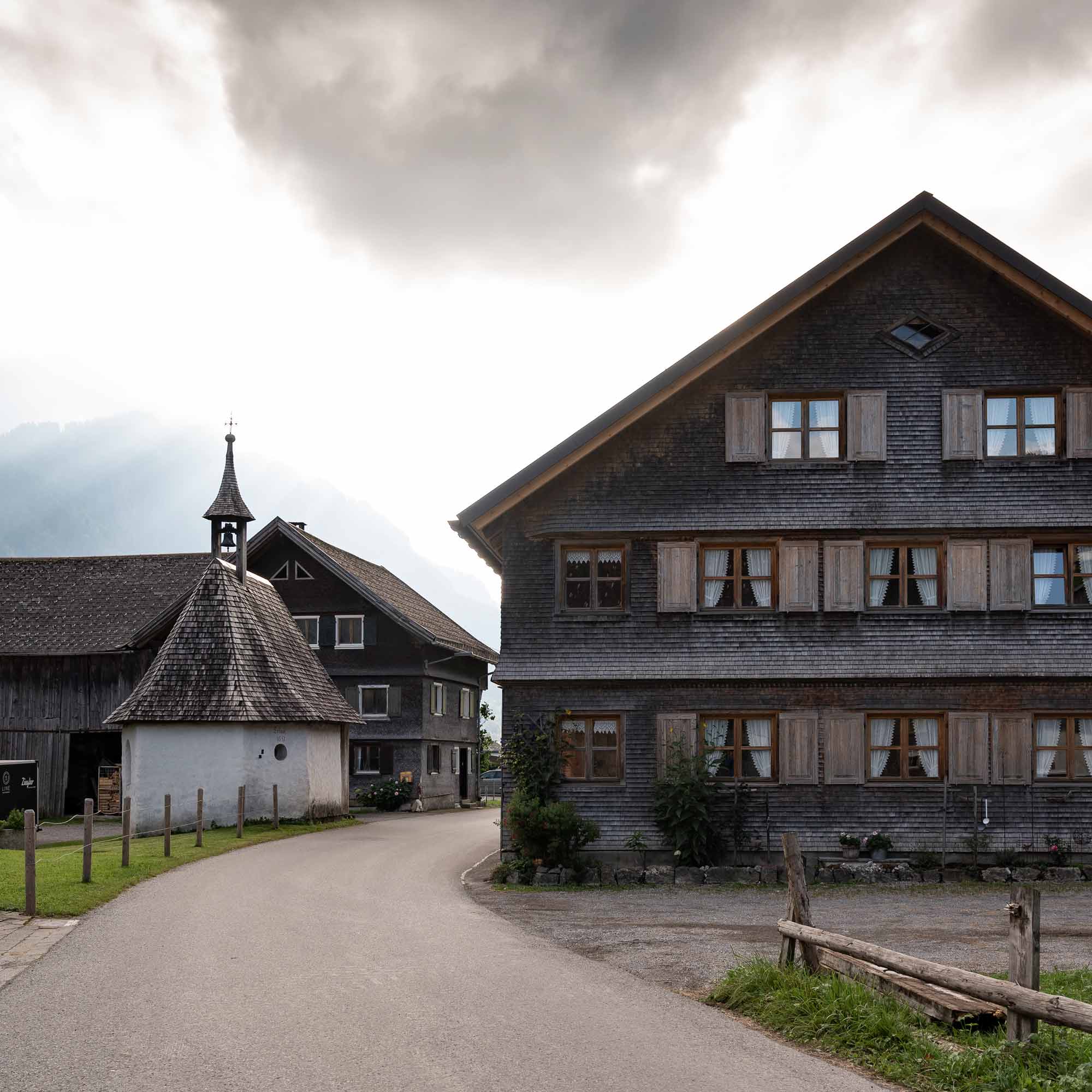 Bregenzerwald Image Häuser Kapelle