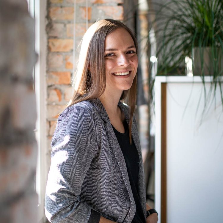 Weber, Mathis + Freunde – Viktoria Schwarzer